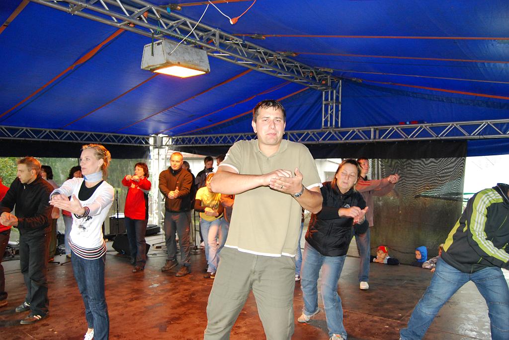 12340067.jpg