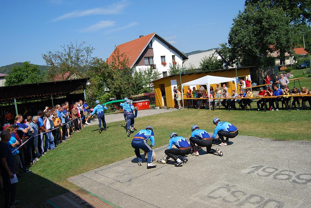 12340096.jpg