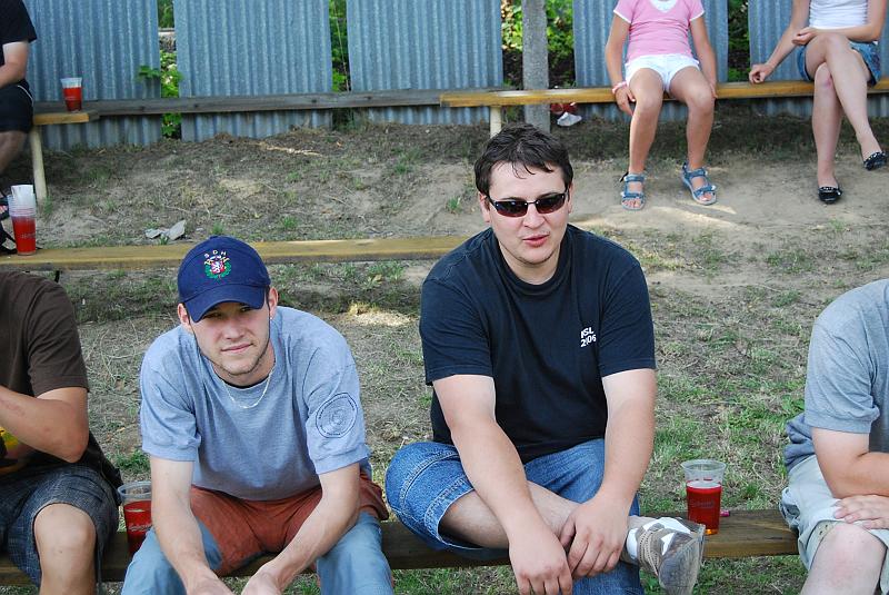0595_001.jpg