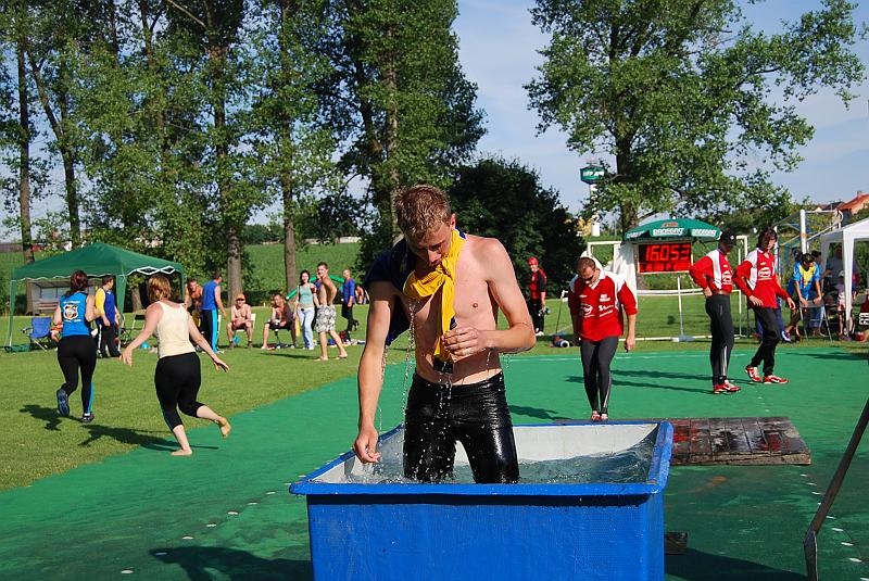 0975_001.jpg