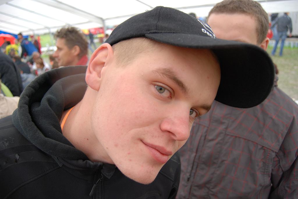 12340247.jpg
