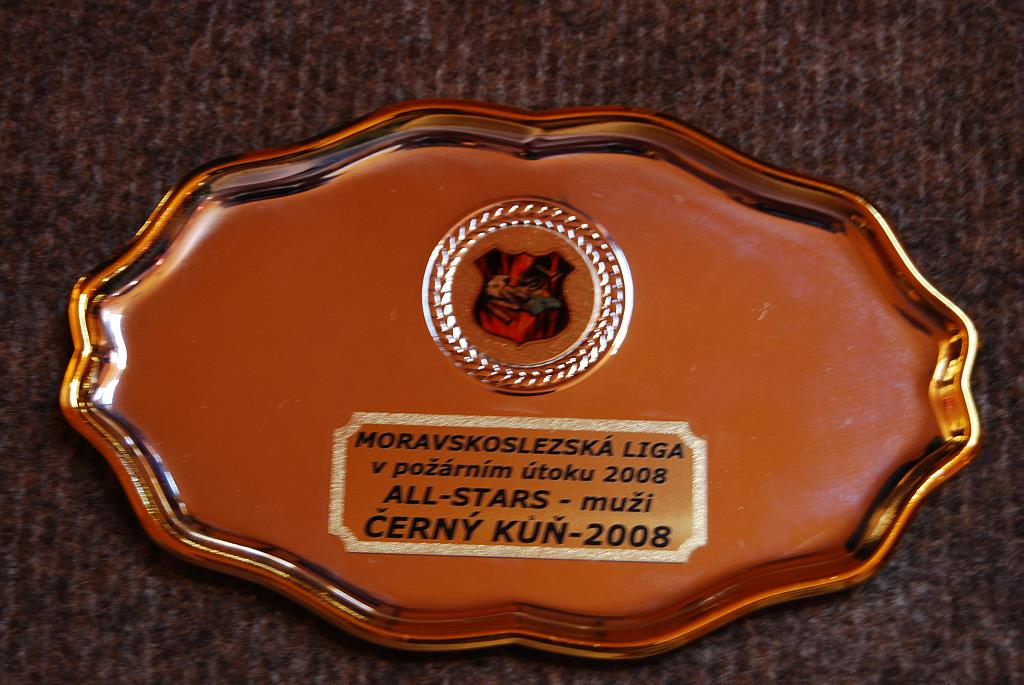 12340270.jpg