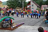 065