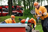 093